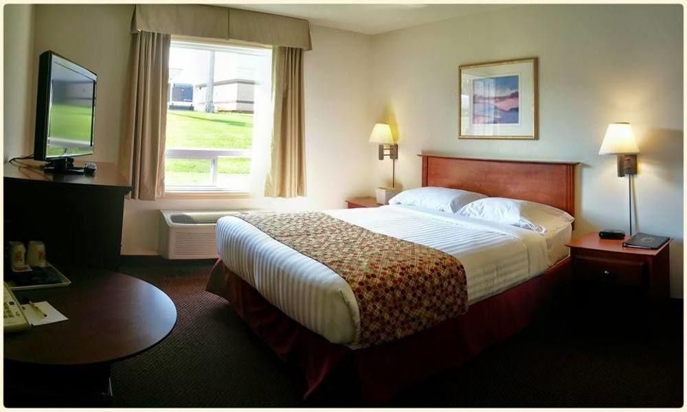 ซูเปอร์ 8 บาย วินด์แฮม คาราเกต์ Hotel การาเกต์ ภายนอก รูปภาพ